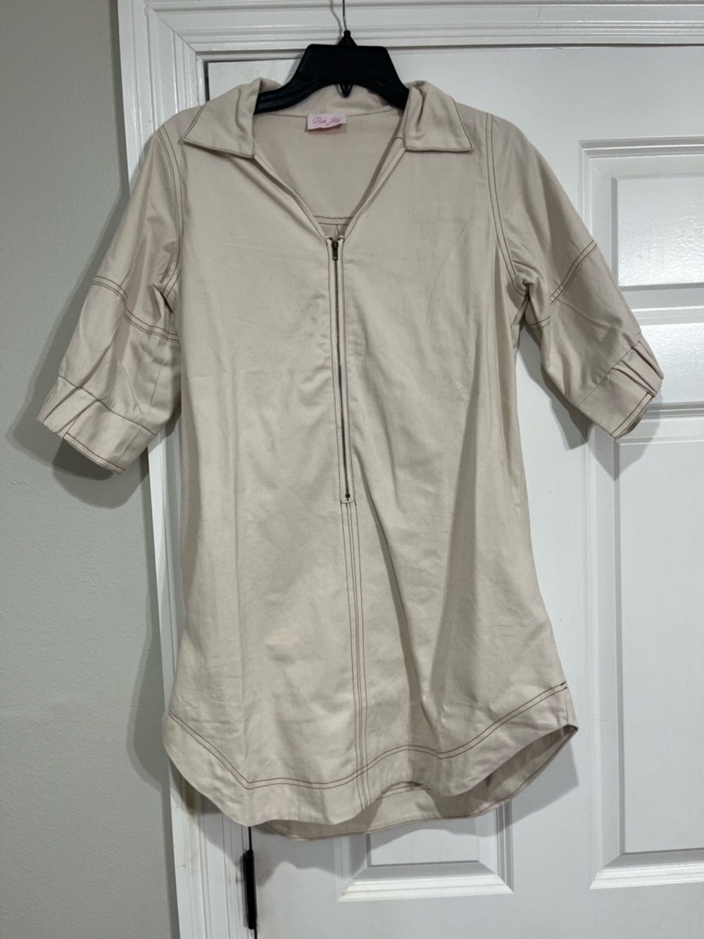 Pink Lily Cream Zip-Front Short Sleeve Dress